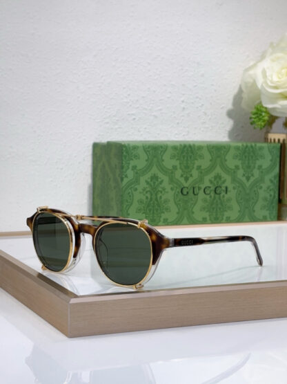 Gucci fashion sunglasses - Image 2