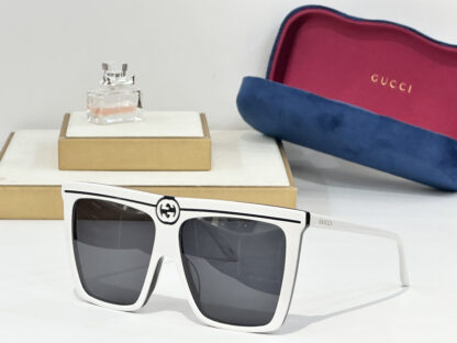 Gucci fashion sunglasses - Image 2