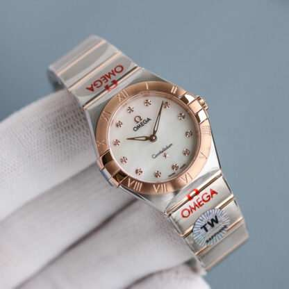 Omega women's Constellation series 28mm quartz wristwatch - Image 2