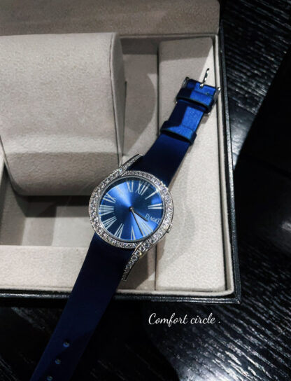 Piaget's unique watch with full charm and sparkle - Image 2