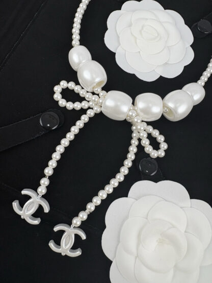 Chanel Temperamental Lady Style Pearl Long Necklace - Image 2