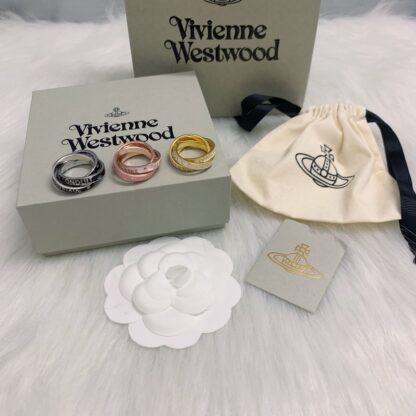 Vivienne Westwood Interlocking Ring - Image 2