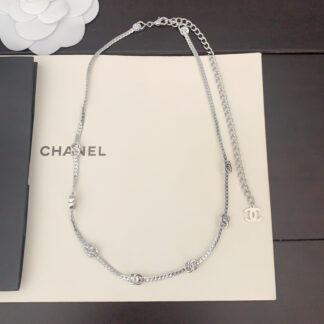 Chanel platinum flower cc necklace