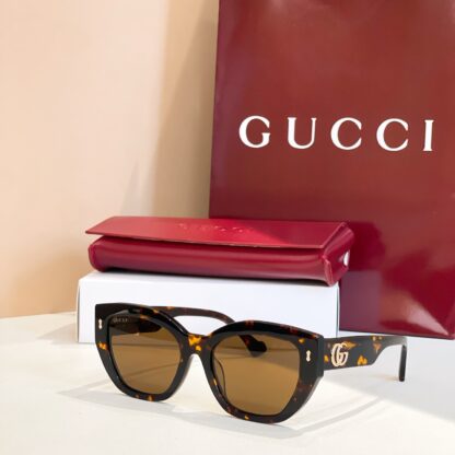 Gucci fashion sunglasses - Image 2