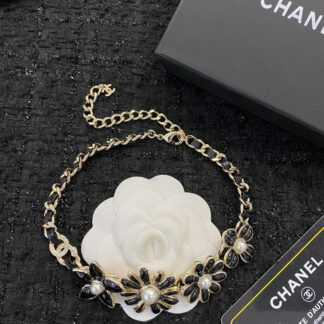 Chanel Vintage Daisy Flower Black Leather Necklace