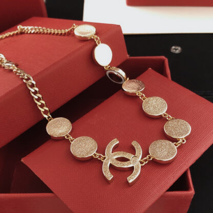 Chanel Glossy Round Necklace - Image 3