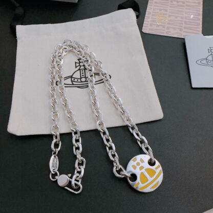 Vivienne Westwood classic large Saturn necklace unisex - Image 2