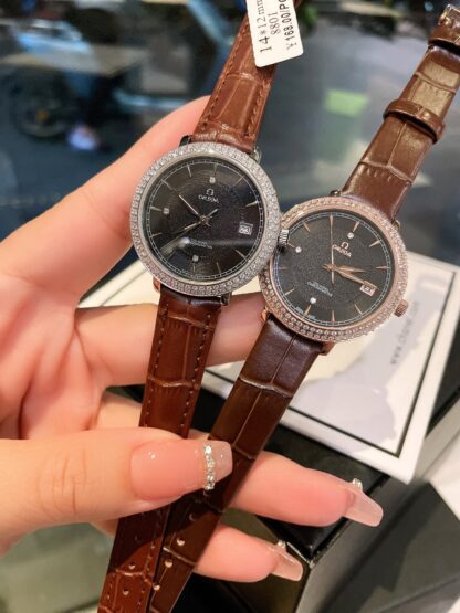 Omega - Simple and Elegant Women's Watch - Image 2