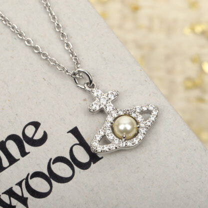Vivienne Westwood classic shining earth star ring necklace - Image 2