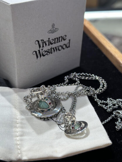 Vivienne Westwood three-dimensional planet necklace - Image 2