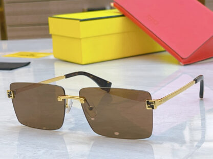FENDI fashion trend sunglasses - Image 3