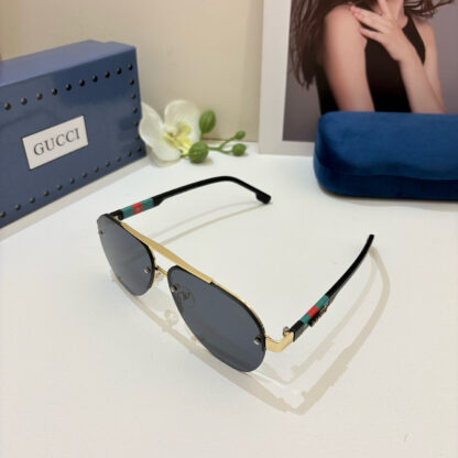 Gucci fashion sunglasses - Image 2