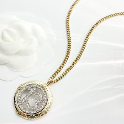Chanel hollow two-tone round medium long necklace - Image 3