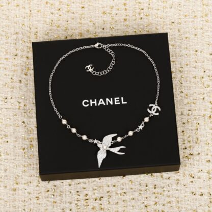 Chanel full diamond bird pearl necklace - Image 2