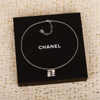 Chanel Double C Rhinestone Pearl Diamond Necklace - Image 2