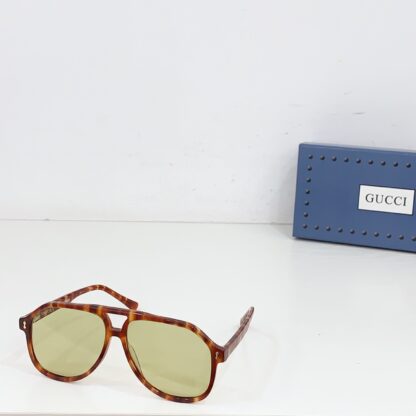 Gucci fashion sunglasses - Image 2