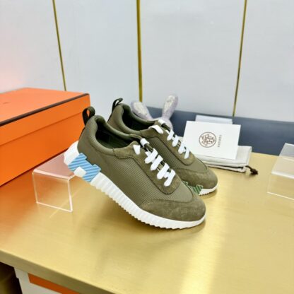 Hermes Spring and Summer Couple's Green and White Color Matching Sports Casual Shoes - Image 2