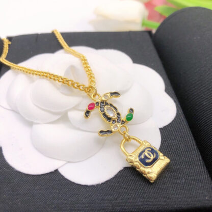 Chanel lock necklace with colored diamonds - Image 2