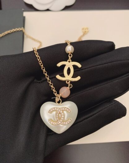 Chanel white heart necklace - Image 2