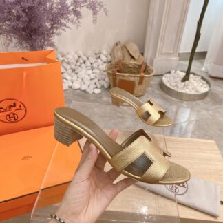Hermès Summer Classic Style Palm Pattern Golden Brown Chunky Heel Sandals