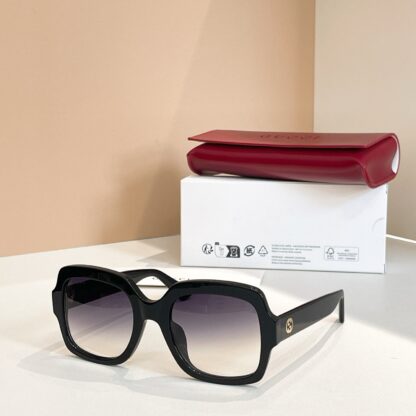 Gucci fashion sunglasses - Image 2