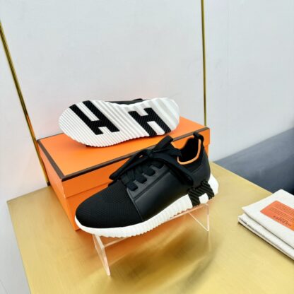 Hermes Spring and Summer Couples British Black, Orange and White Colorblock Breathable and Durable Sports Casual Shoes - Image 2