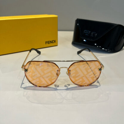 FENDI fashion trend sunglasses - Image 3