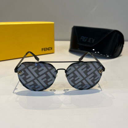 FENDI fashion trend sunglasses - Image 3