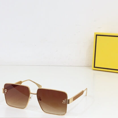 FENDI fashion trend sunglasses - Image 3