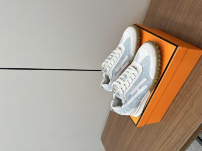 Hermès blue and white goatskin contrasting sneakers, 2cm thick sole - Image 2