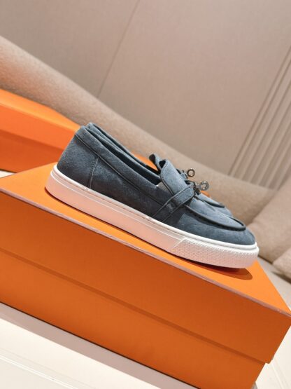 Hermès new kelly buckle thick-soled dark blue loafers - Image 2