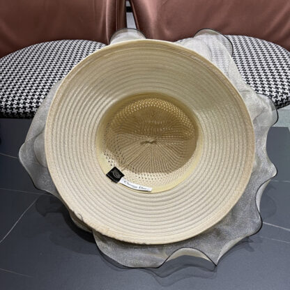 Dior elegant wide-brimmed sun hat - Image 11