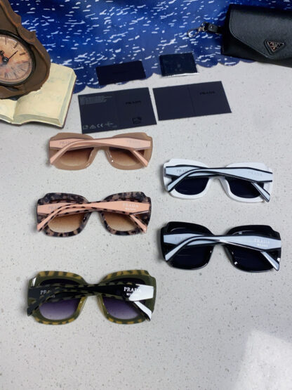 Prada fashion trend sunglasses - Image 11