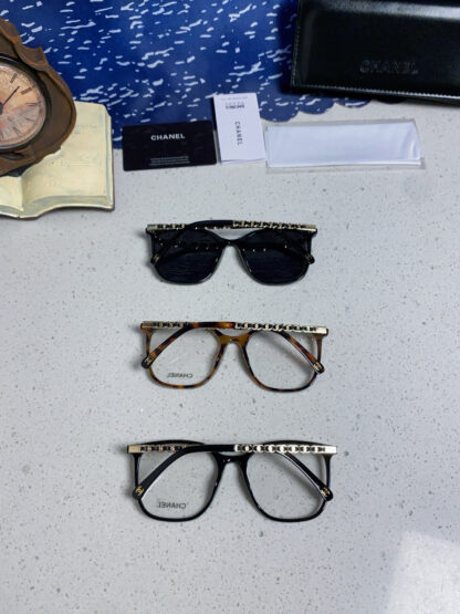 Chanel Fashion Sunglasses - Image 12