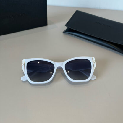 Yves Saint Laurent fashion sunglasses - Image 12