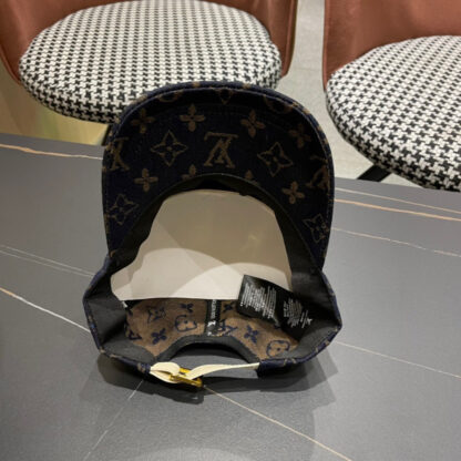 Louis Vuitton simple and elegant unisex sun hat - Image 11