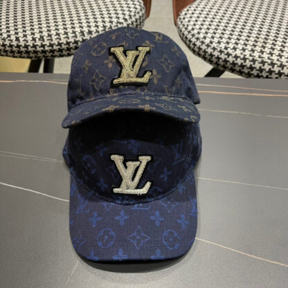 Louis Vuitton simple and elegant unisex sun hat - Image 12
