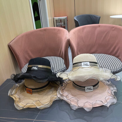 Dior elegant wide-brimmed sun hat - Image 12