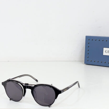 Gucci fashion sunglasses - Image 3