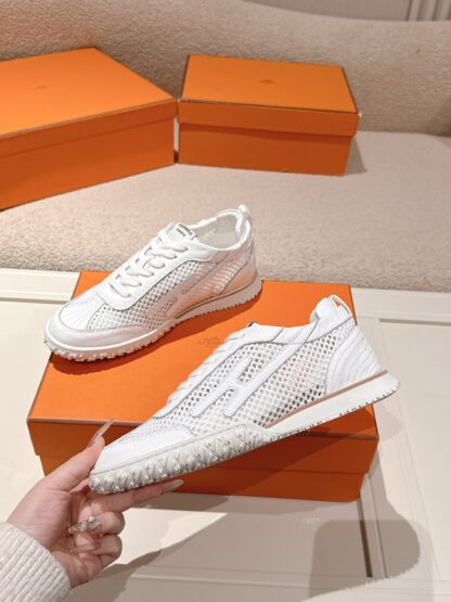 Hermès white goatskin contrasting sneakers, 2cm thick sole - Image 3