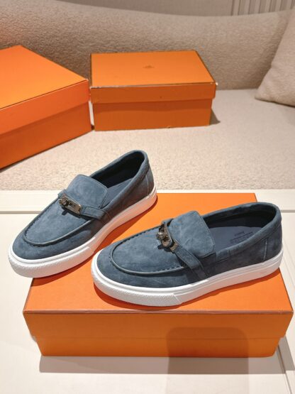 Hermès new kelly buckle thick-soled dark blue loafers - Image 3