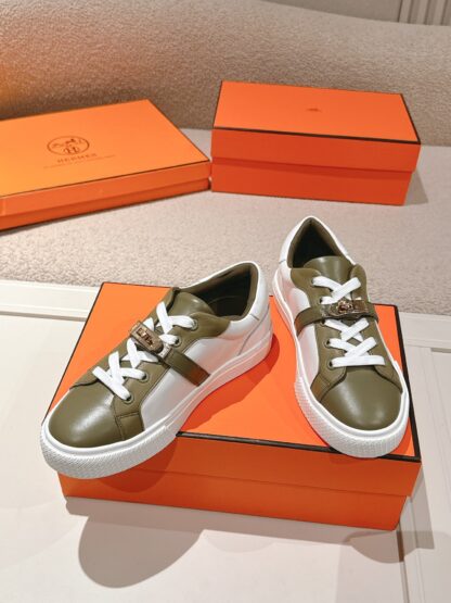 Hermes classic couple style white and green kelly buckle classic versatile casual shoes - Image 3