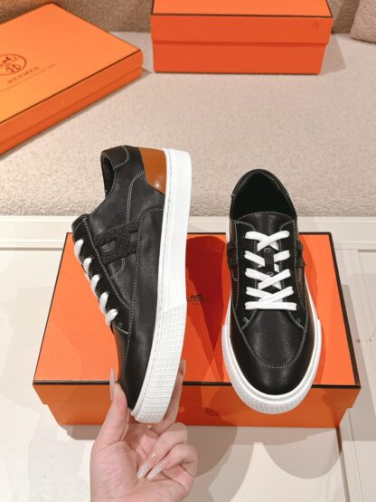 Hermes couple black brown fashion retro casual skateboard shoes - Image 3