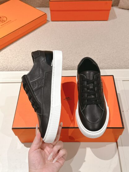 Hermes white and black couple fashion casual skateboard shoes - Image 3