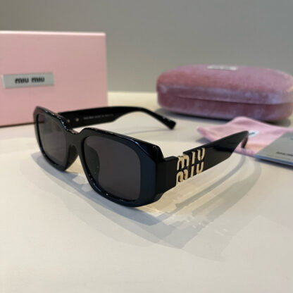 Miu Miu trendy fashion sunglasses - Image 4