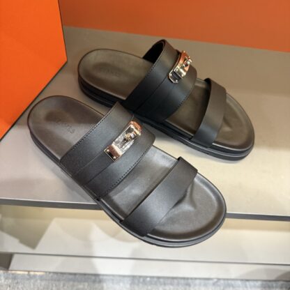 Hermes summer black gold buckle pure handmade high-end sandals - Image 3