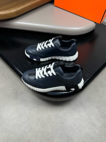 Hermes high-end noble dark blue thick-soled casual shoes - Image 3