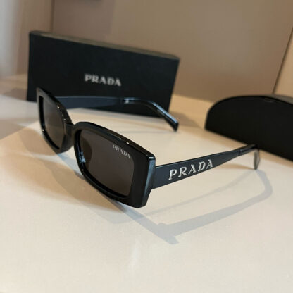 Prada fashion trend sunglasses - Image 3