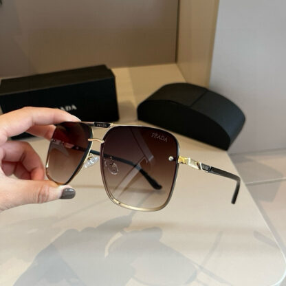 Prada fashion trend sunglasses - Image 3