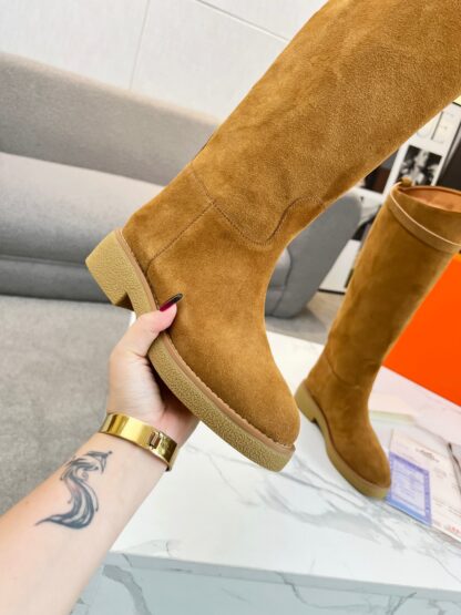 Hermès classic kelly buckle brown velvet fashion mid-calf boots - Image 2
